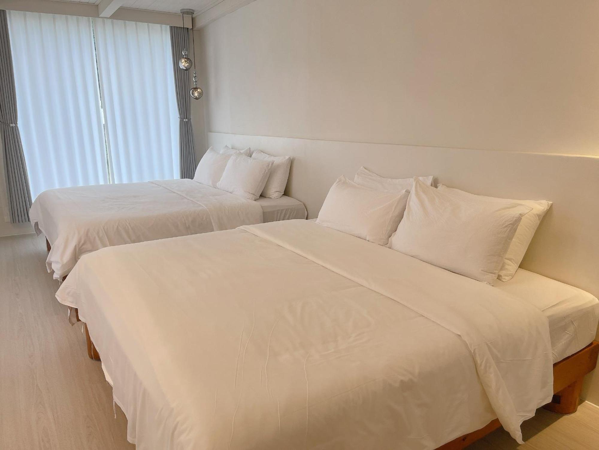 Far Falla Hotel Nanwan Exterior photo